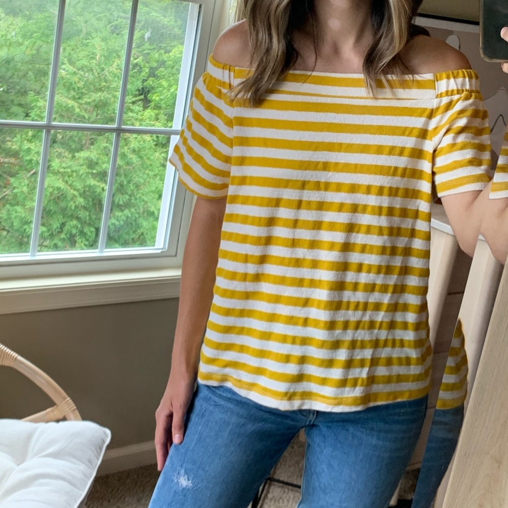 OTS Summer Striped Top 💛